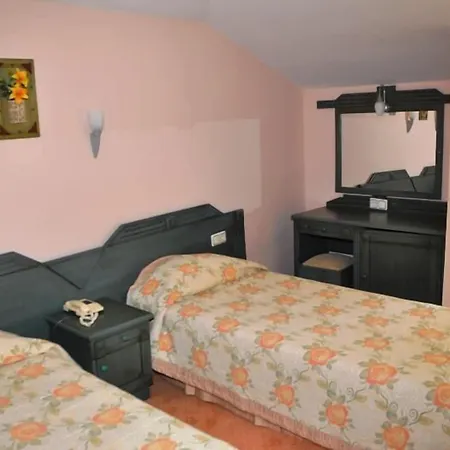 Aegean Park מלון 3*