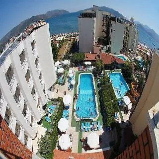 Aegean Park 3*