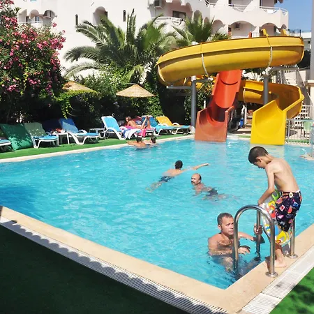 Aegean Park 3* מרמריס