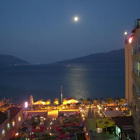 Aegean Park Szálloda 3*