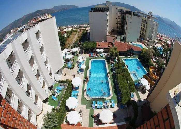 Aegean Park 3*